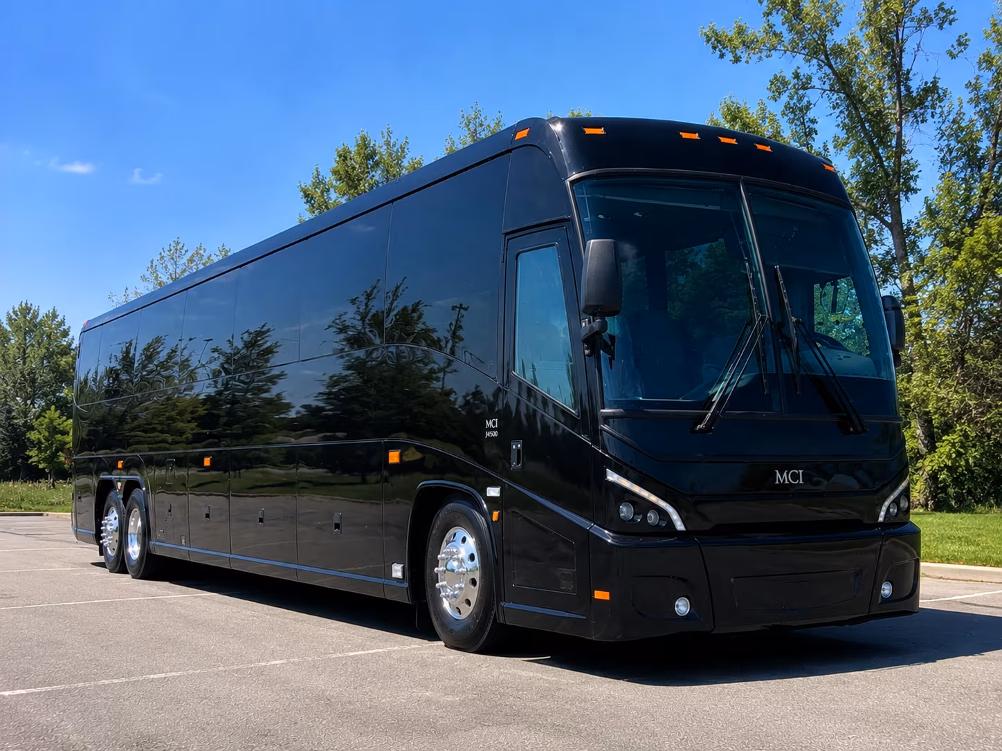 book a bus to roger dean chevrolet stadium for spring training